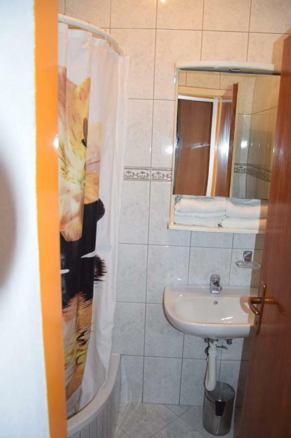 Apartman Linda Baska Voda Bagian luar foto